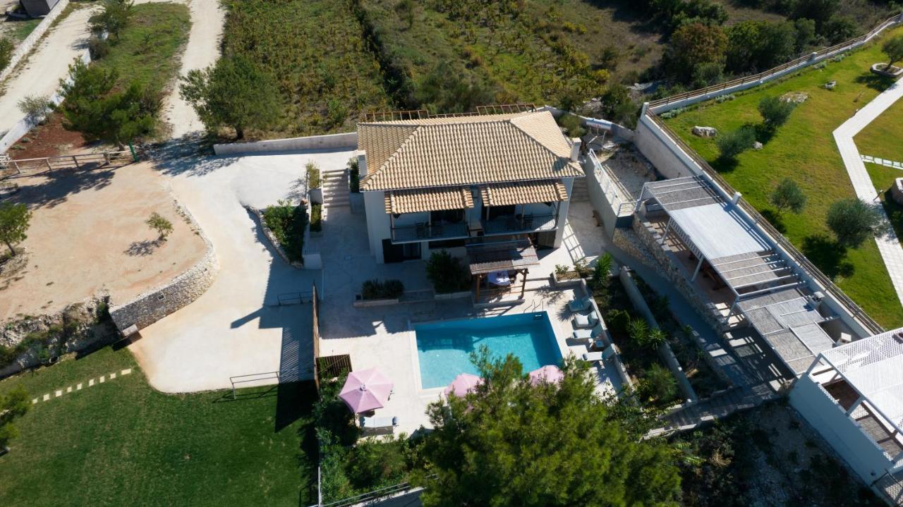 Villa Endless Blue Kalamítsi Eksteriør bilde